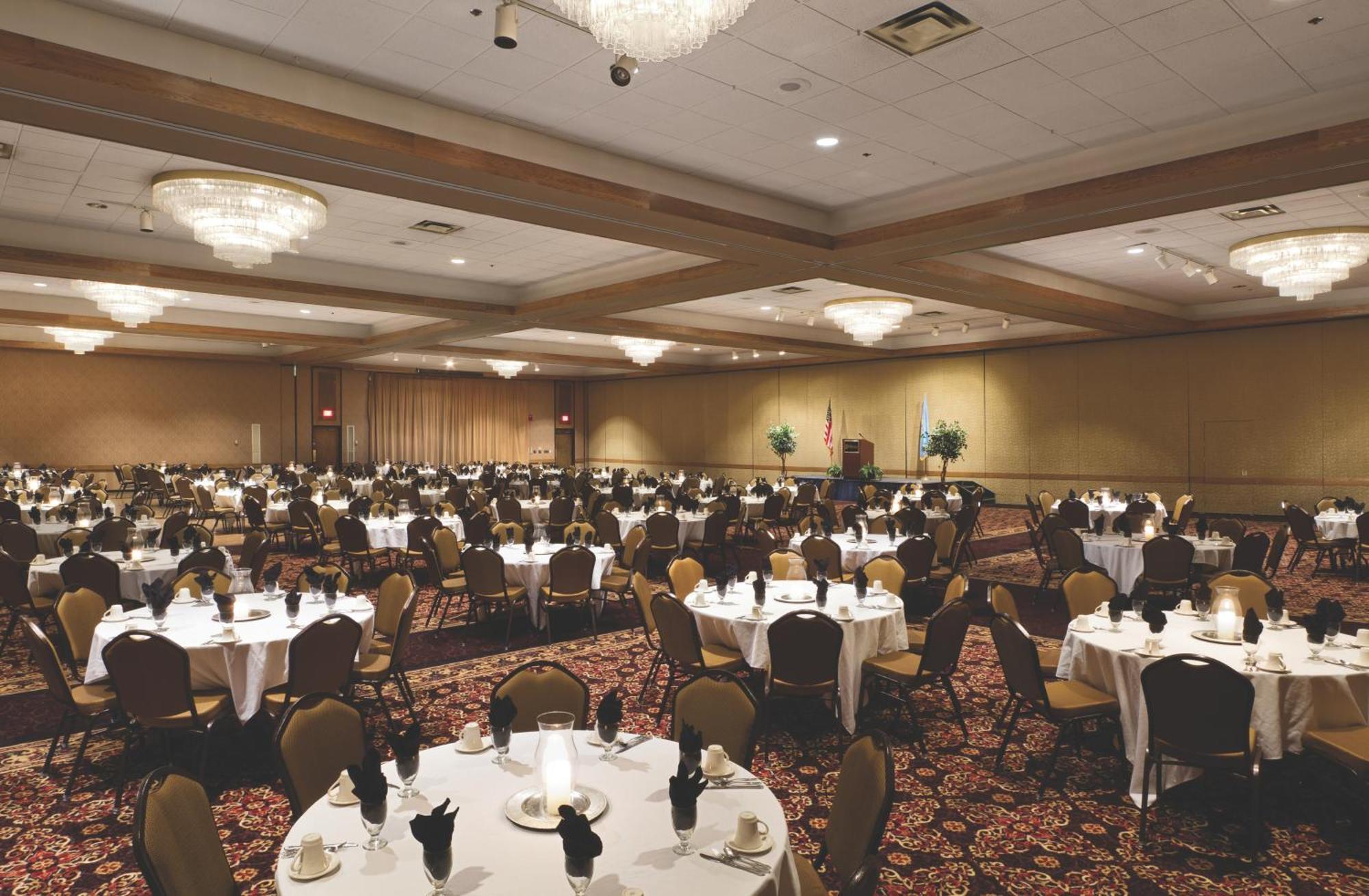 Ramkota Hotel Pierre Business photo