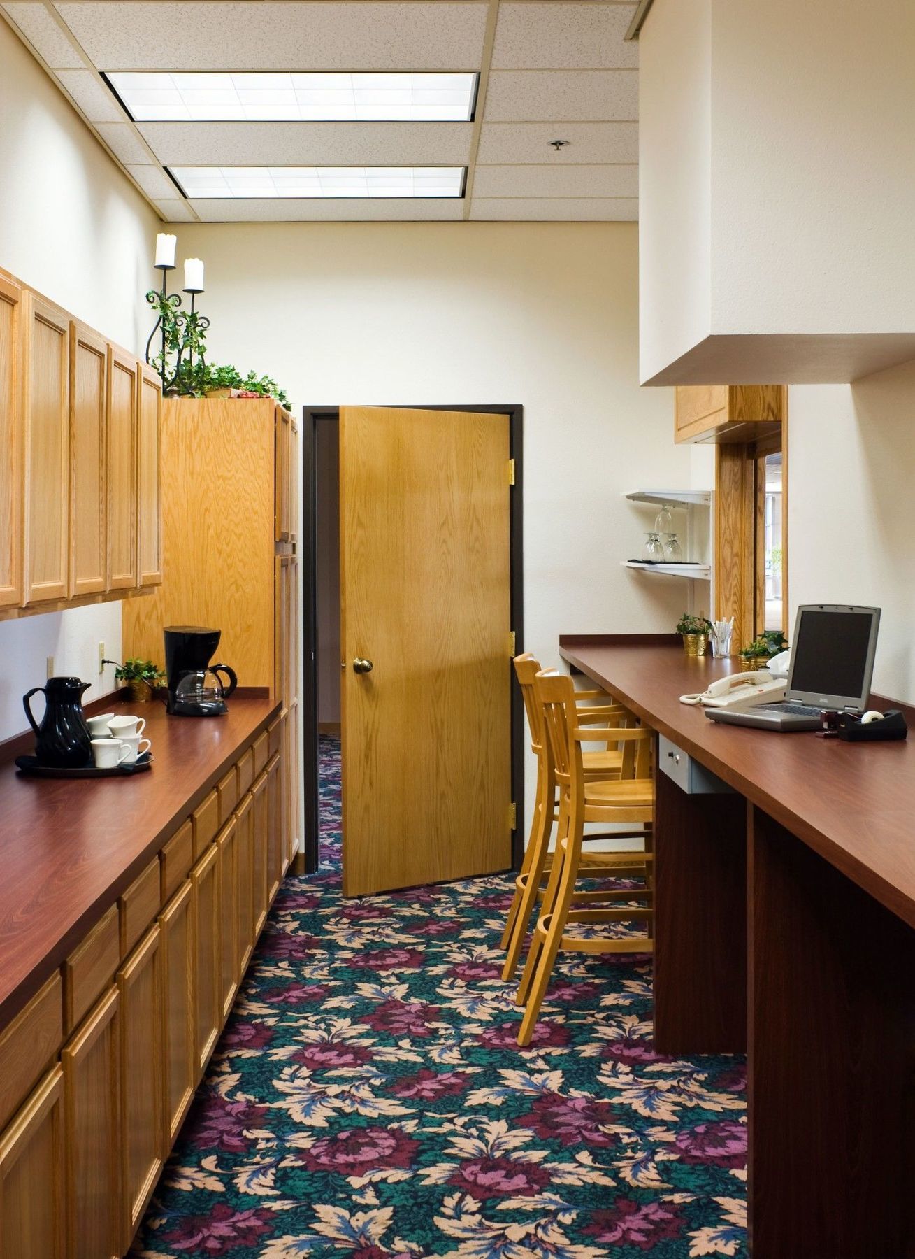 Ramkota Hotel Pierre Business photo